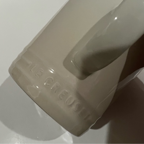 Le Creuset Meringue Coffee Mug - Picture 4 of 5